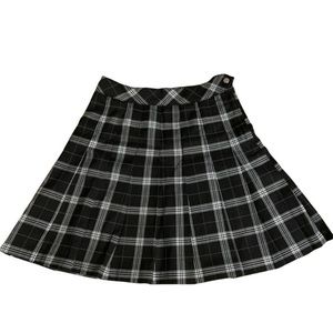 Black and White Checkered Pleated Skirt